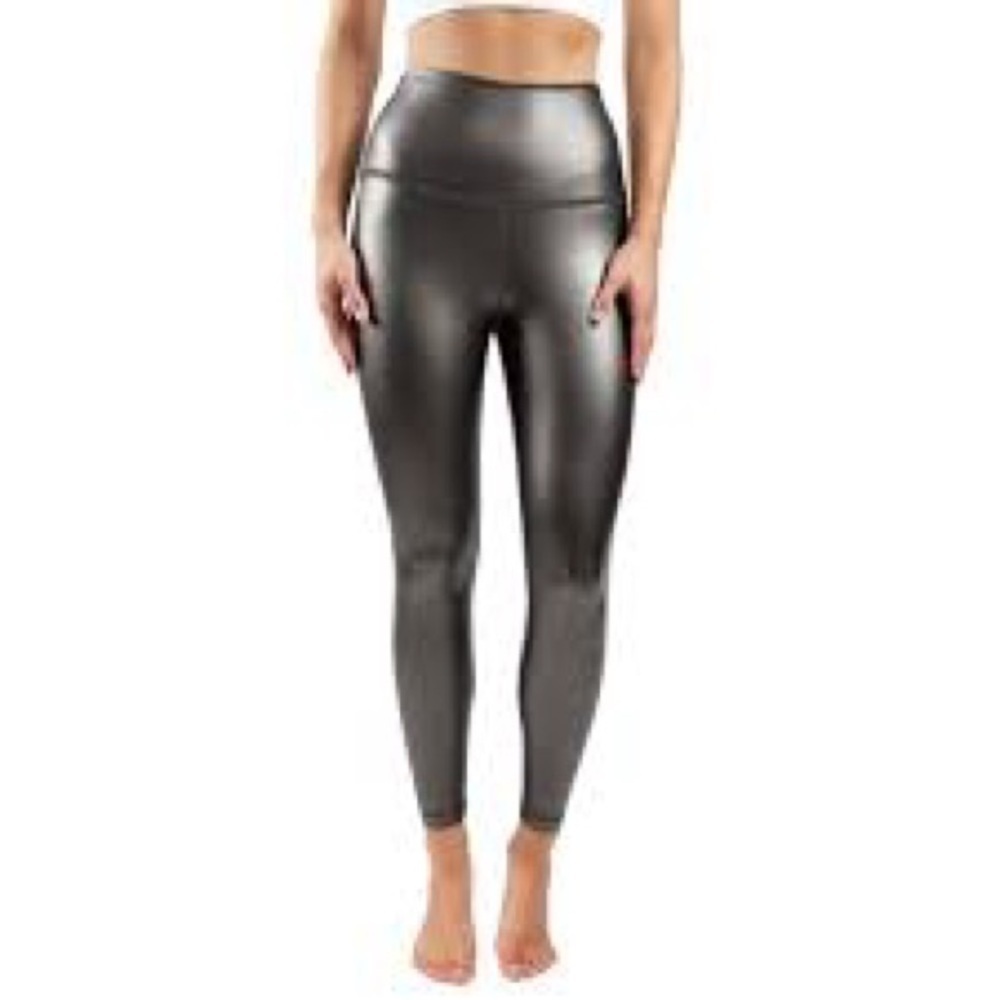 NWT- 90 Degree By Reflex Leatherette Leggings in Gunmetal Gray.